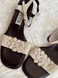 Vintage Saks Fifth Avenue Folio Sandals