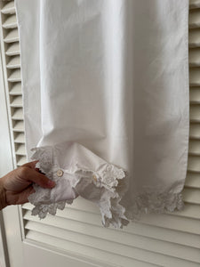 Antique Cotton Step In